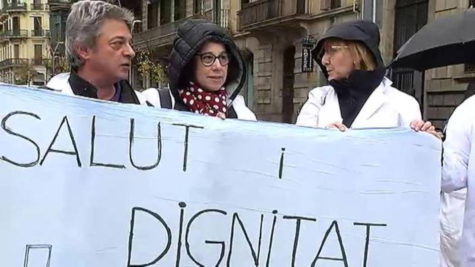 Primer día de huelga en la sanidad catalana