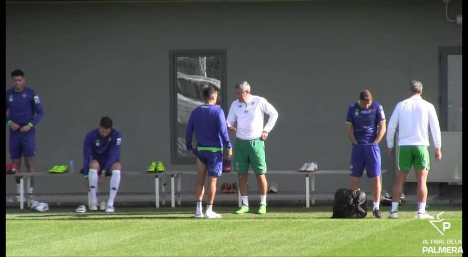 Charla de Setién con Sergio León