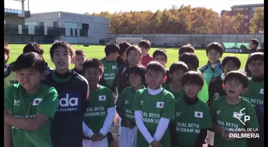 El fútbol une al Betis con Japón