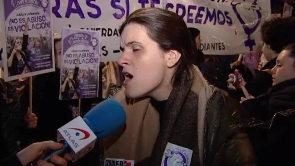 Miles de mujeres salen a la calle contra la ratificación de la sentencia de la manada