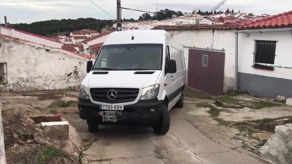 Guardia Civil continúa registrando la vivienda de Bernardo Montoya