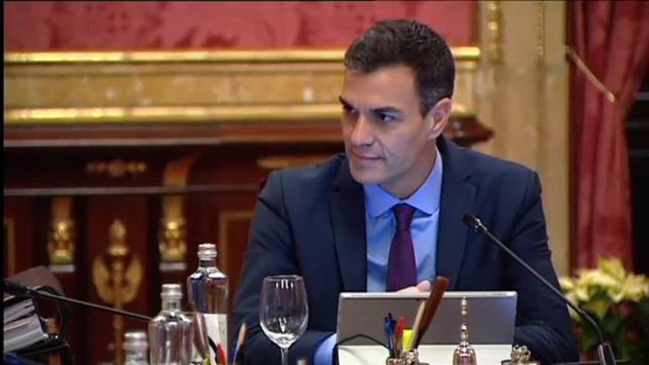 El Gobierno aprueba medidas simbólicas para Cataluña con el objetivo de favorecer el diálogo