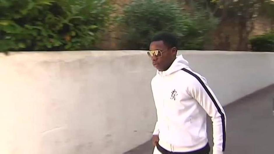 El jugador del Sevilla, Quincy Promes, multado por dar positivo en un control de alcoholemia