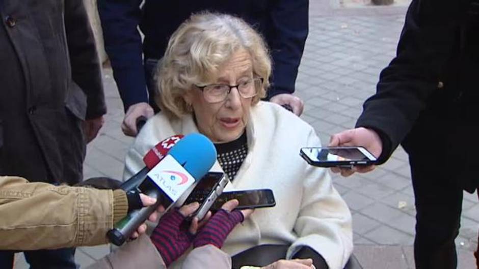 Manuela Carmena recibe el alta hospitalaria