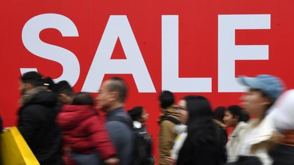 ¿Qué día comienzan las rebajas las grandes tiendas?