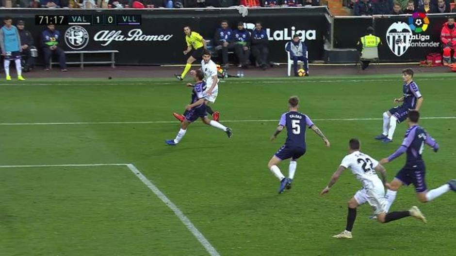Gol de Dani Parejo (1-0) en el Valencia 1-1 Valladolid