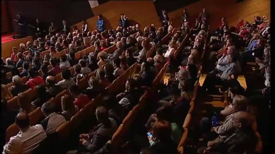 Pedro Sánchez asegura que el PP se está "fundiendo" con la ultraderecha