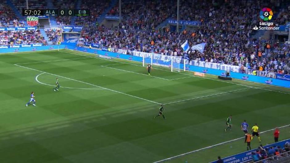 Gol de Inui (1-0) en el Alavés 1 - 1 Eibar