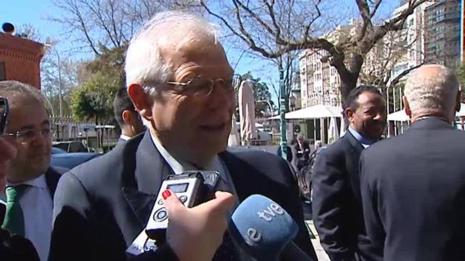 Borrell asegura que los británicos "tienen la obligación de presentarse a las próximas elecciones europeas"