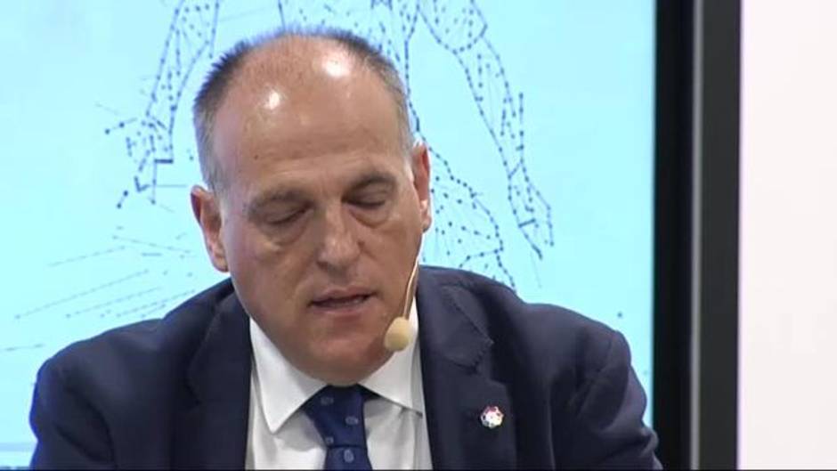 Tebas sobre la Superliga europea: "Estos proyectos de barra de bar hacen mucho daño"