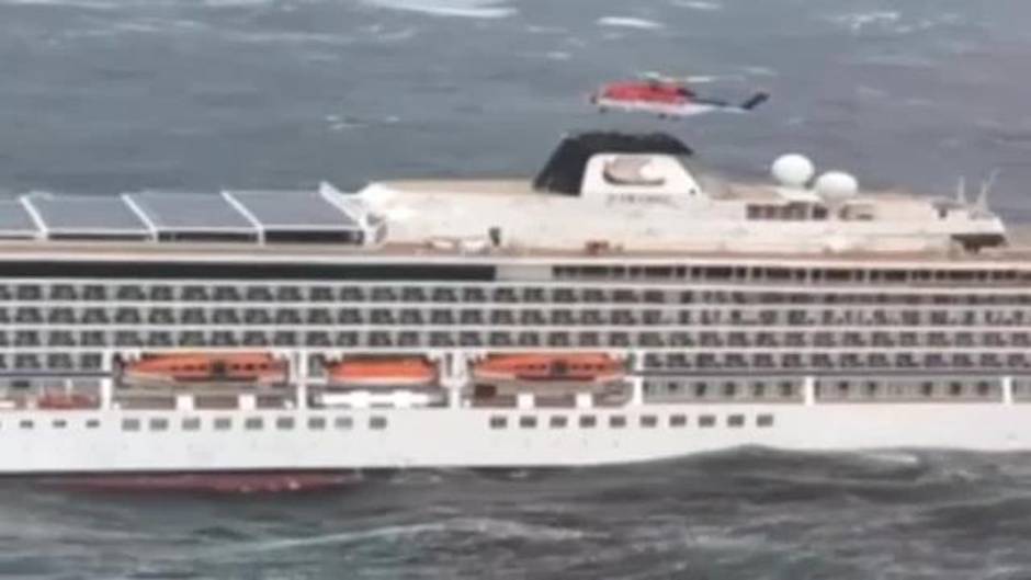 Complicado rescate de los 1.300 pasajeros de un crucero en Noruega