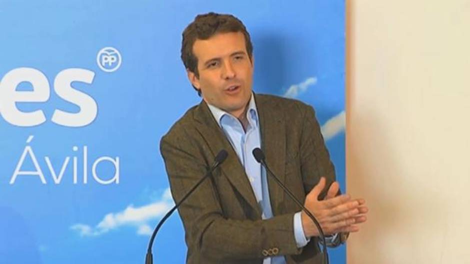 Casado llama a los militantes a explicar su propuesta fiscal