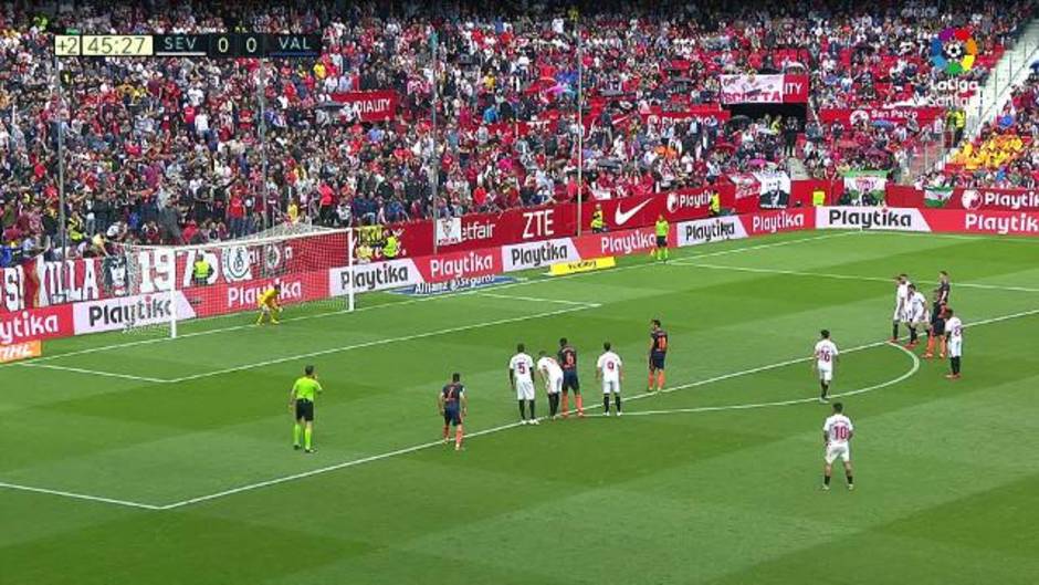 Gol de Dani Parejo (0-1) en el Sevilla 0-1 Valencia