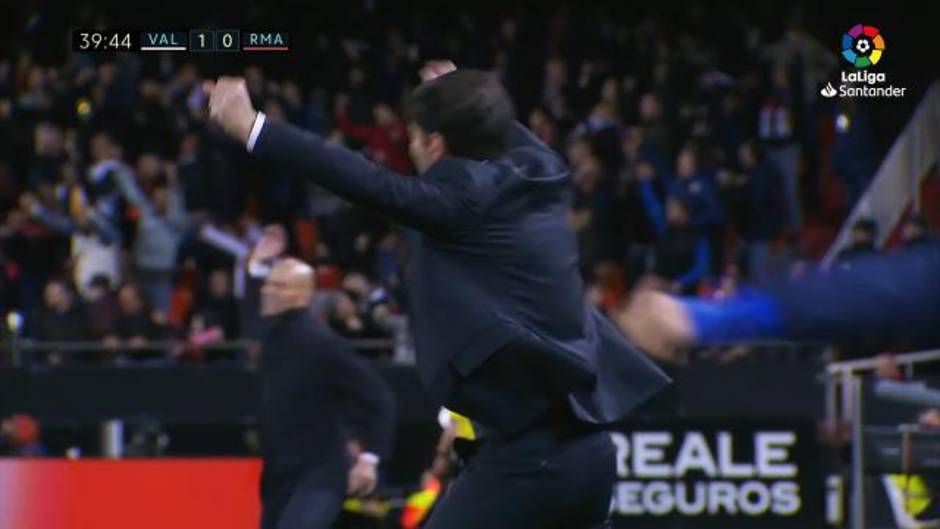 La reacción de Zidane tras el 1-0 en el Valencia 2-1 Real Madrid