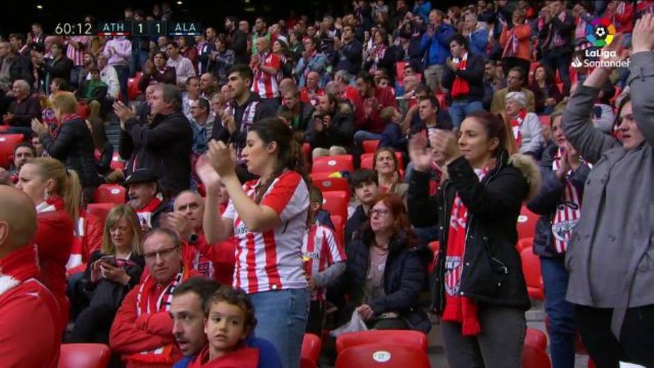 LaLiga Santander (J35): Ovación a Susaeta en el cambio por Córdoba en el Athletic 1 - Alavés 1