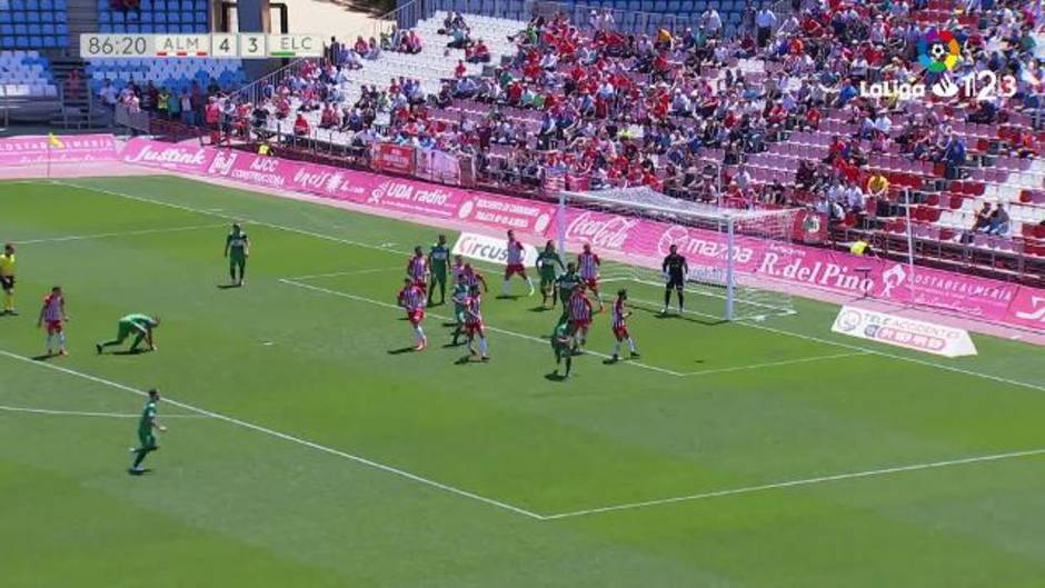 LaLiga 123 (J.38): Parada de René en el Almería 5-3 Elche