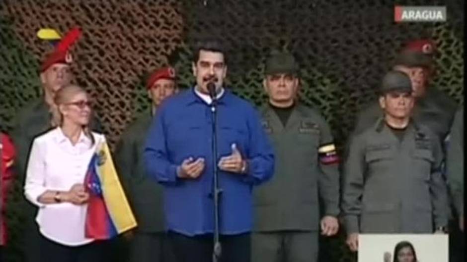 Maduro califica de "buenas noticias" el inicio de conversaciones con la oposición venezolana