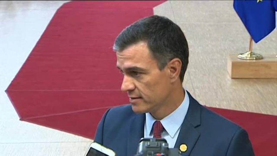 Sánchez pide a Podemos "reconsiderar" sus estrategias tras los resultados del 26-M