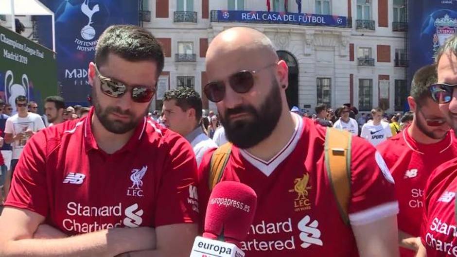 Liverpool y Tottenham cuentan las horas para la final desde la fanzone