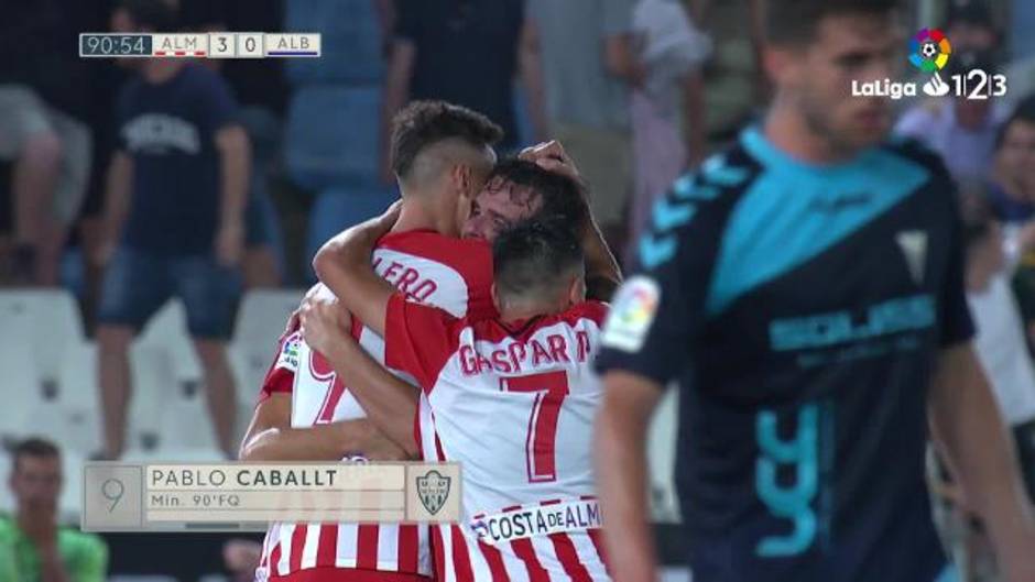 LaLiga 123 | Pablo Caballero sentenció el Almería 3 - 0 Albacete