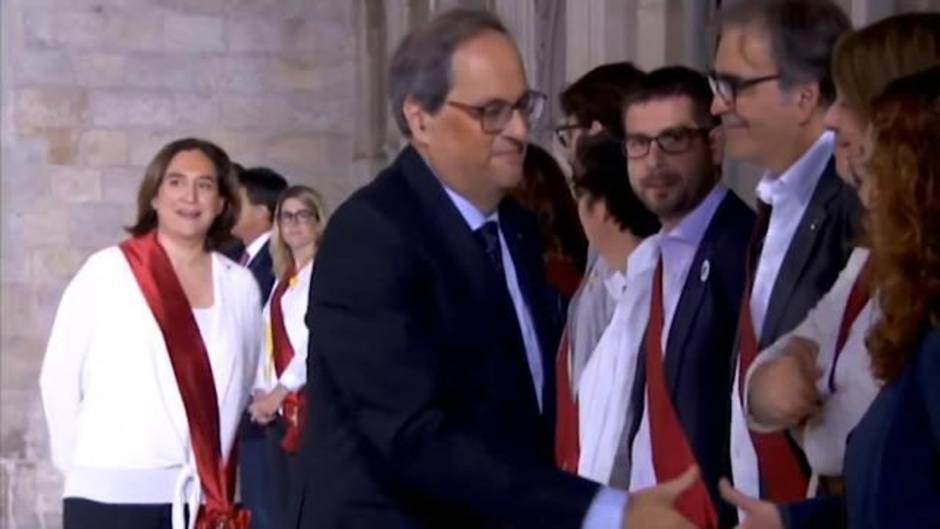 Manuel Valls le niega el saludo a Quim Torra