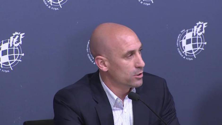 Luis Rubiales: "Luis Enrique se ha portado de 10"