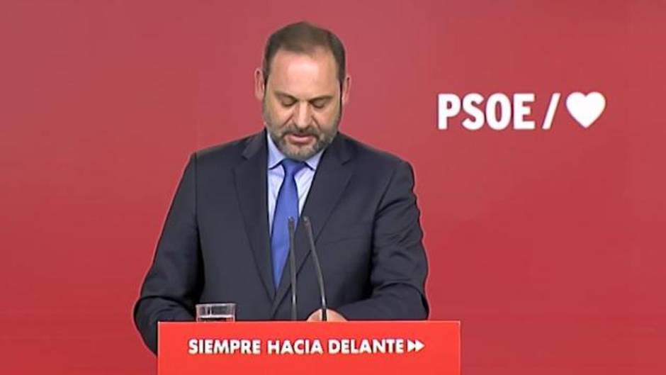 PSOE aumenta la presión sobre PP, Cs y Podemos