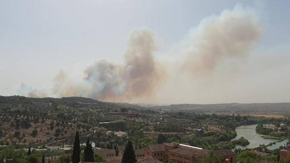 Declarado un incendio forestal en el entorno de 'La Bastida' de Toledo