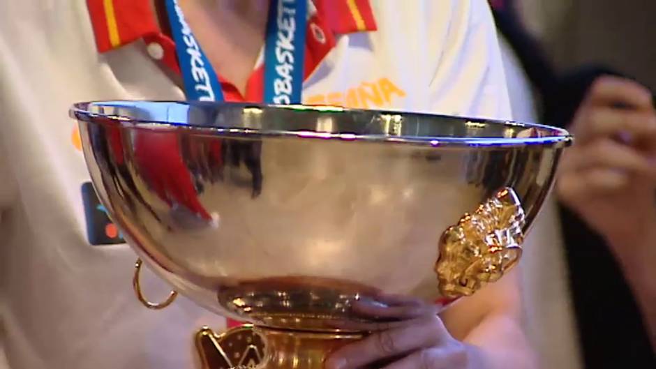 Las campeonas del Eurobasket 2019 ya están en Madrid