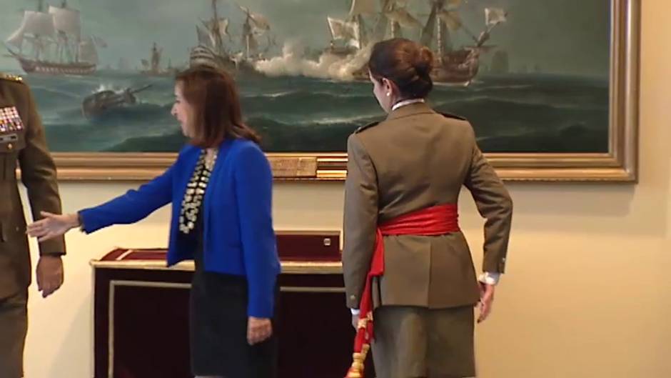 Patricia Ortega recibe el fajín de general del Ejército de Tierra