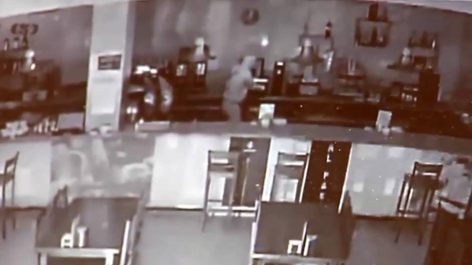 Espectacular alunizaje a un restaurante en A Coruña