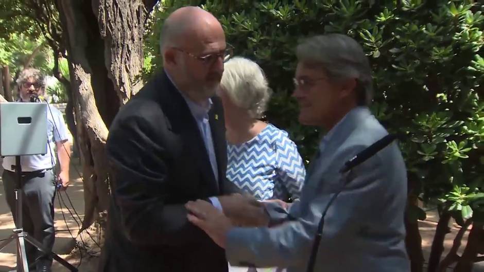 Mas agradece que la Caixa de Solidaritat abone la condena del 9N