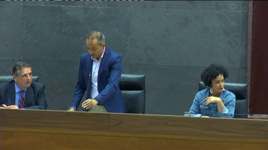 María Chivite se convierte en la presidenta del gobierno navarro