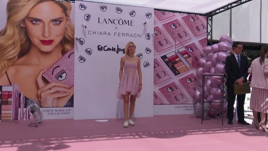 Chiara Ferragni deslumbra en Ibiza con un espectacular posado