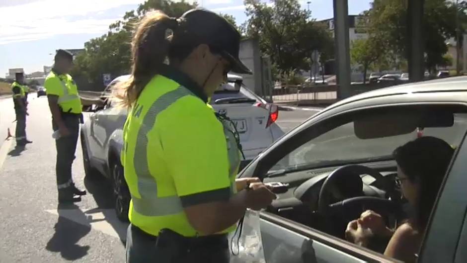 Se intensifican los controles en las carreteras españolas