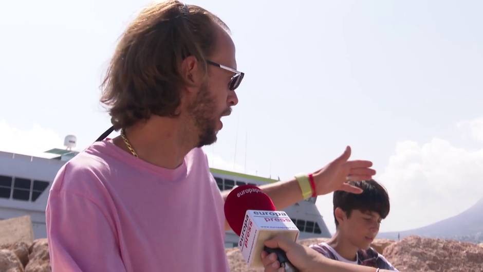 Niegan riesgo de contaminación por el ferri encallado en Denia