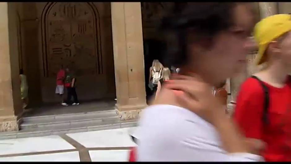 El turismo masivo produce grandes aglomeraciones en varios puntos del país