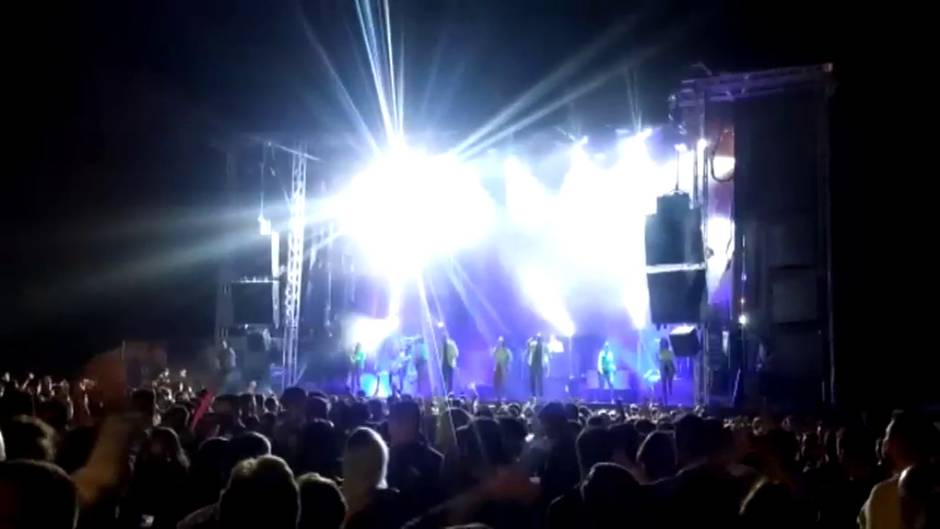 Muere una bailarina de orquesta en plena actuación tras una explosión pirotécnica en la localidad abulense de Las Berlanas