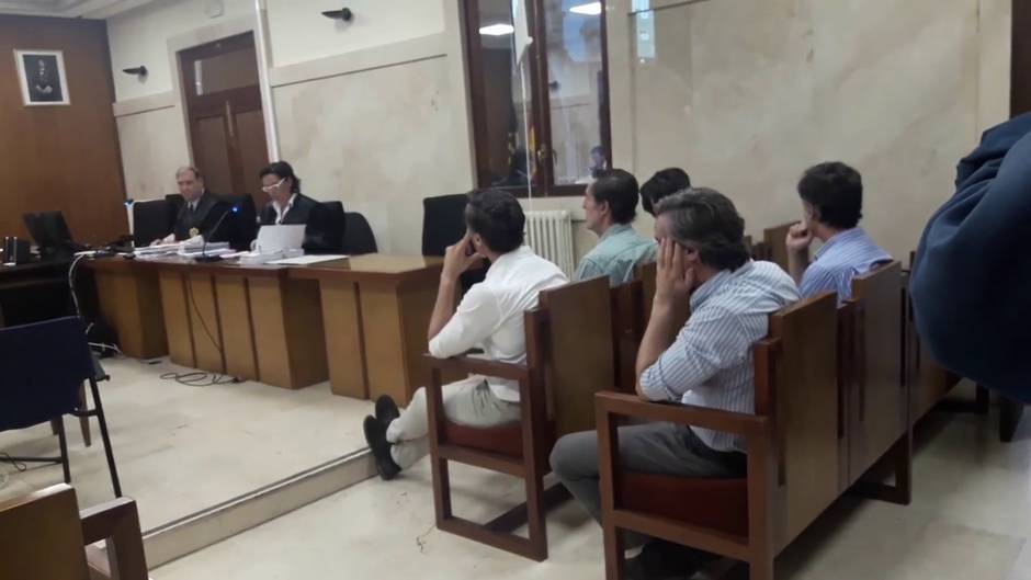 La Fiscalía mantiene su petición de cárcel a los hermanos Ruiz-Mateos