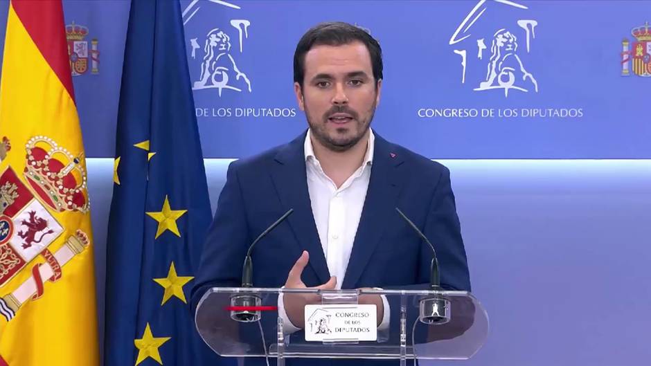 Casado y Rivera culpan a Sánchez del bloqueo