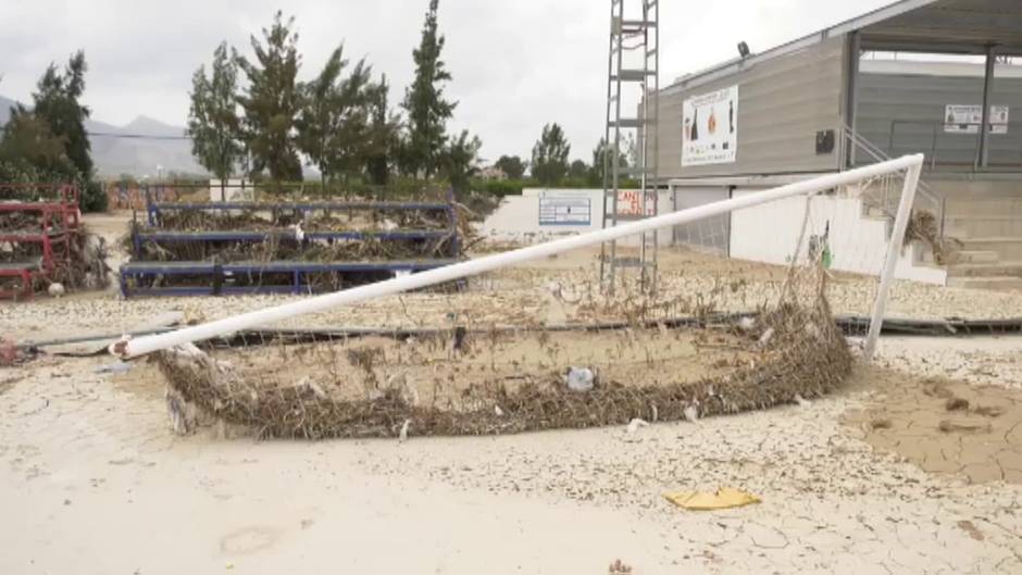 El estadio del Orihuela podría cerrar durante toda la temporada