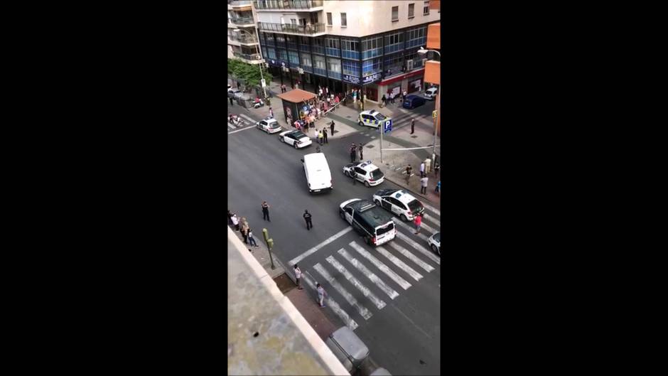 Persecución policial de película en el barrio de Los Remedios por un atracador