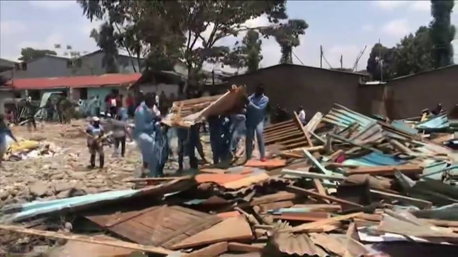 Siete muertos y 57 heridos en el derrumbe de un colegio en Nairobi