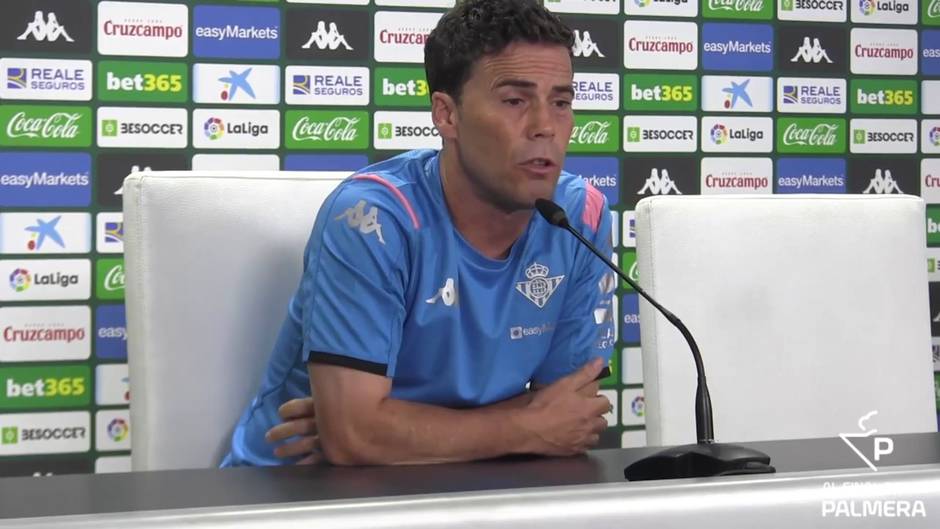 Rubi, entrenador del Real Betis, habla sobre la baja de Fekir para el encuentro ante el Levante