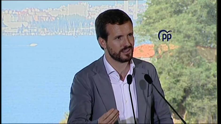 Casado dice que el PP debe aspirar a liderar la "posible convergencia" entre fuerzas políticas