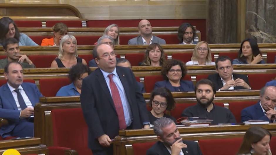El Parlament rechaza la moción de censura de Cs contra Torra