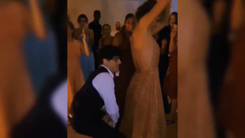 Óscar Casas y Begoña Vargas revolucionan las redes bailando