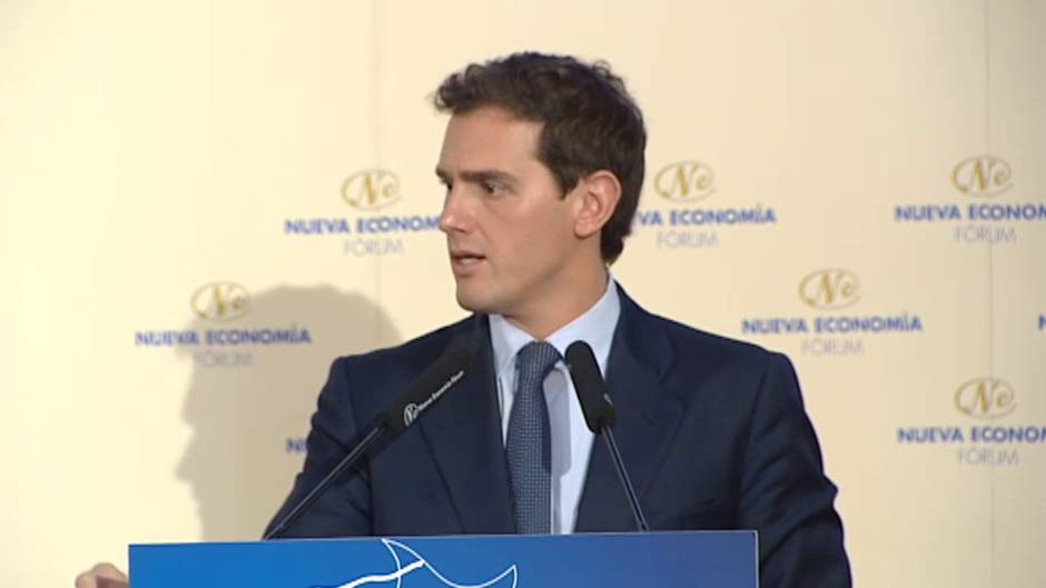 Rivera pide a Sánchez y Casado firmar antes de las elecciones un compromiso para impulsar reformas