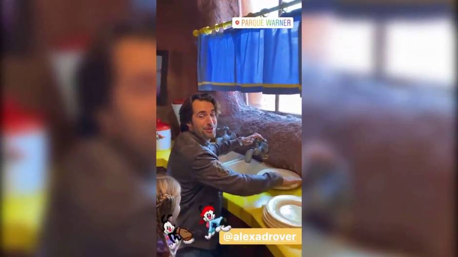 Patricia Montero y Alex Adrove pasan el día en la Warner