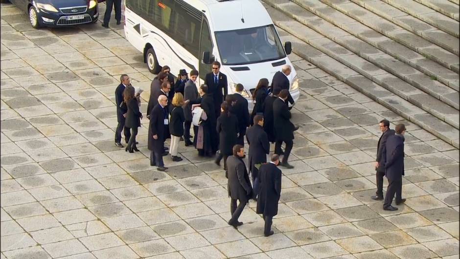 Los familiares de Franco acceden a la Basílica del Valle de los Caídos